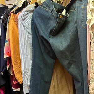 Jones New York Classic Straight Leg Jeans Size 14 Dark Wash